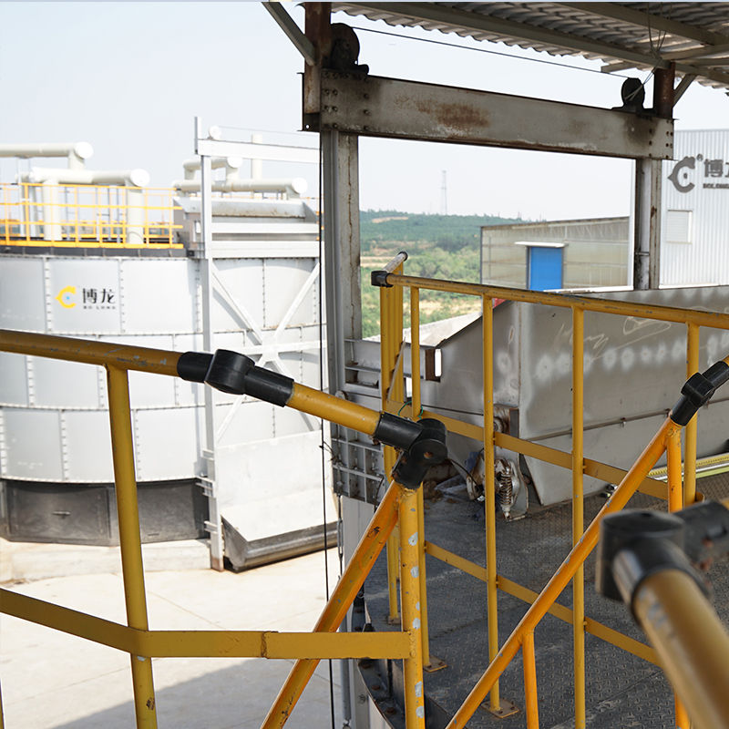 Environment – friendly composting machine with noise-free deodorization